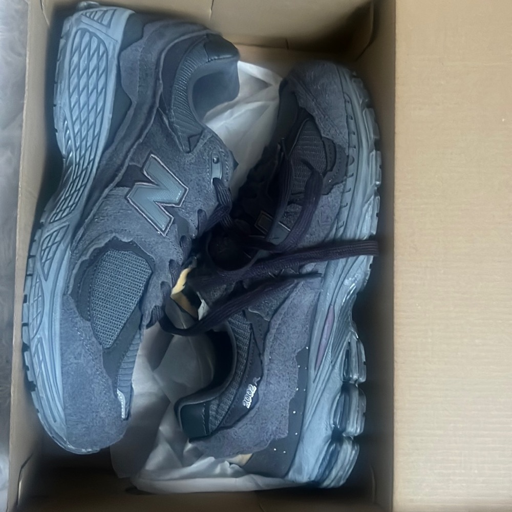 New balance 2002r protection pack